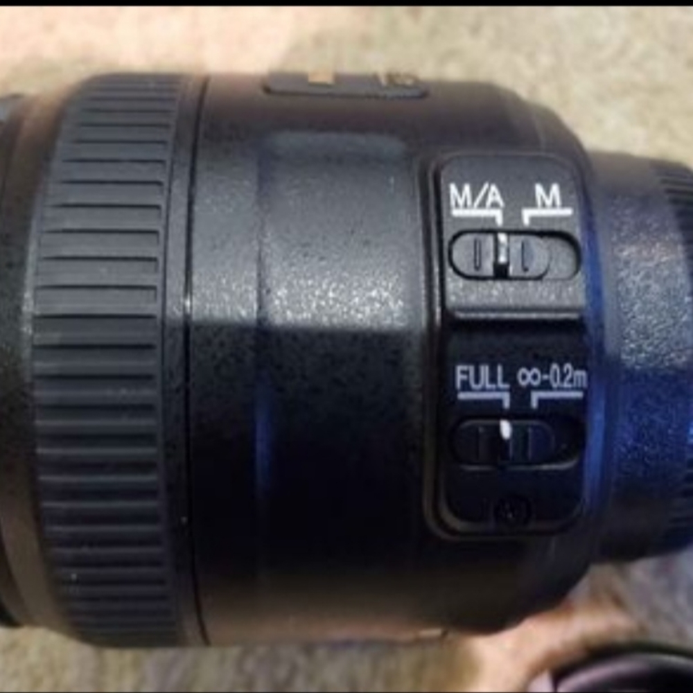 Nikkor 40mm af-s micro f2.8 - Picture 4 of 6